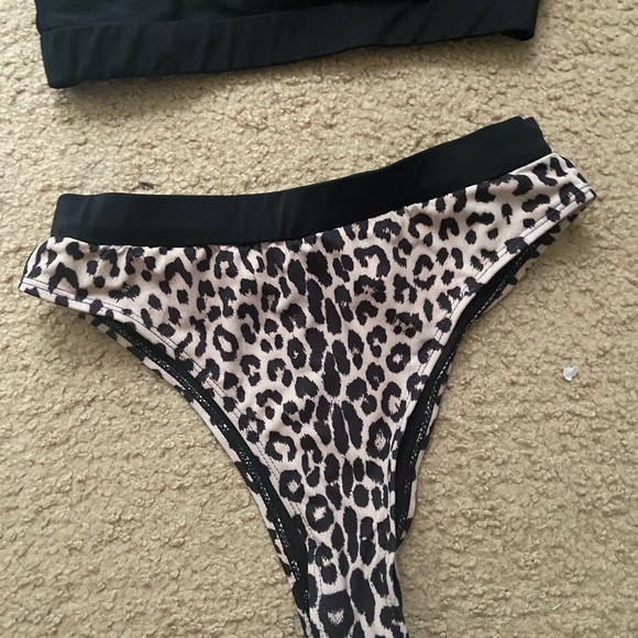 Shein Animal Print Bathing suit - Picture 3 of 7